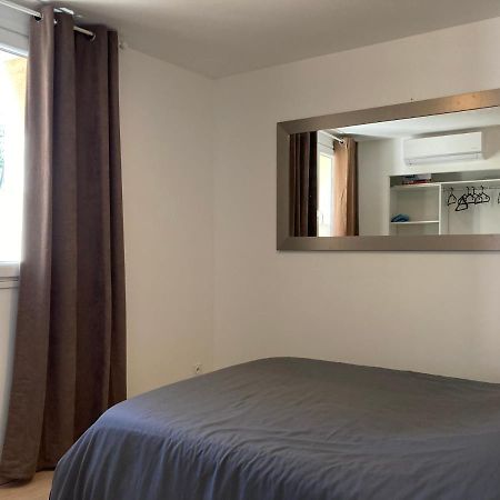 T2 30 M2 Avec Jardin Proche Des Plages Бандол Екстериор снимка