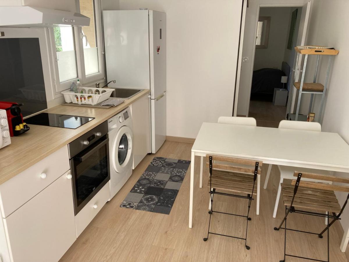 T2 30 M2 Avec Jardin Proche Des Plages Бандол Екстериор снимка