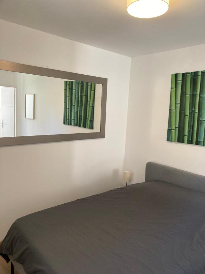 T2 30 M2 Avec Jardin Proche Des Plages Бандол Екстериор снимка